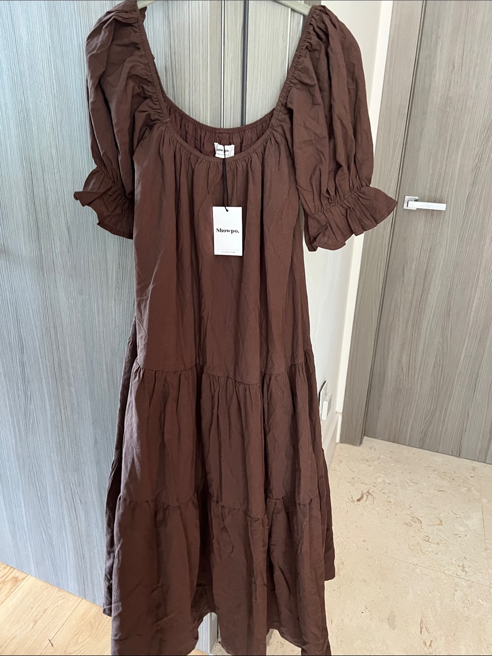 NWT REVOLVE Australia SHOWPO Zaharrah tiered midi dress US 6 chocolate brown - Picture 2 of 11